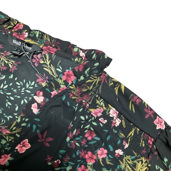Well Worn Women's Floral Button Front Blouse Size 3X NWT - Picture 9 of 12